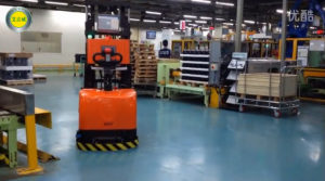 艾吉威无反光板堆垛式激光叉车AGV