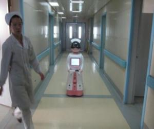 全球首款家庭智能陪护机器人“大智”正式亮相