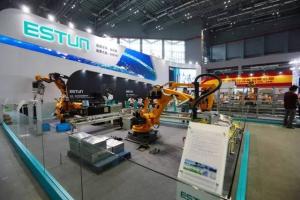 埃斯顿自动化精彩亮相2016中国国际机器人展