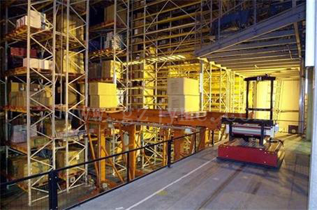 AGV智能仓储系统