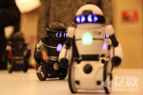 2017年机器人产业的机会与陷阱在哪里？