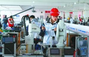 首届工业机器人技能大赛落幕