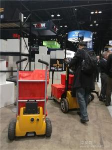 细数美国芝加哥国际物流展上的轻量化搬运工具