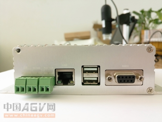 激光导航控制系统解决方案（无反光板）_中国AGV网(www.chinaagv.com)