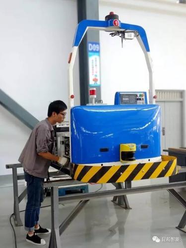 昆船AGV 20年始终如一的坚持——红云红河AGV改造有感