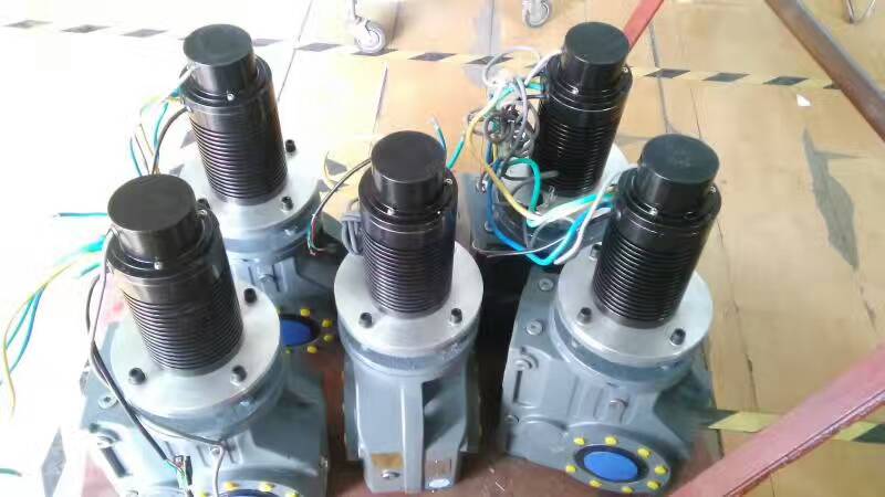 全向移动智能平台主驱动伺服电机 48V 800W 1000W 1500W 2000W_中国AGV网(www.chinaagv.com) 全向移动智能平台主驱动伺服电机 48V 800W 1000W 1500W 2000W_中国AGV网(www.chinaagv.com)