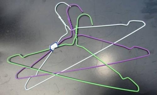 壕！ 美国衣架厂也用机器人