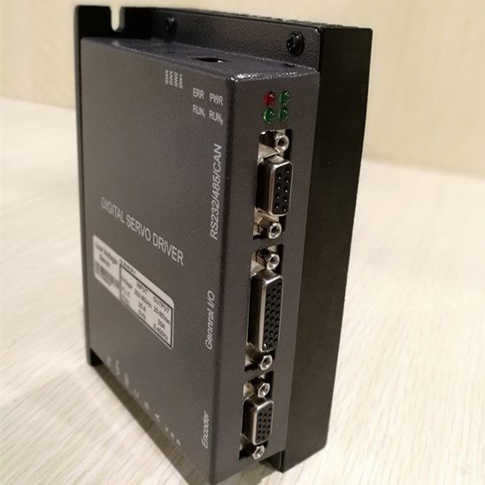 同毅IXL系列低压伺服驱动器