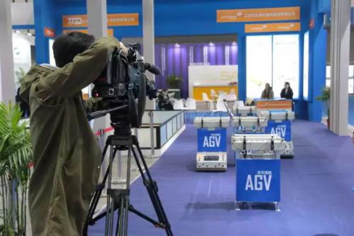 说一说AGV的发展史