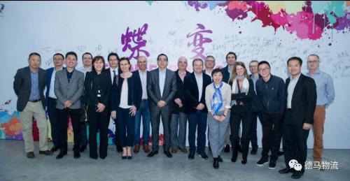 施耐德电气全球VP参观莅临德马参访