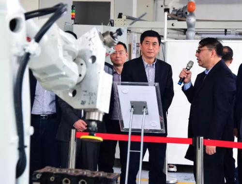 安微省政协科技界委员来研究院调研考察