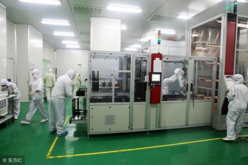 SMT车间先进的物流自动化设备激光AGV