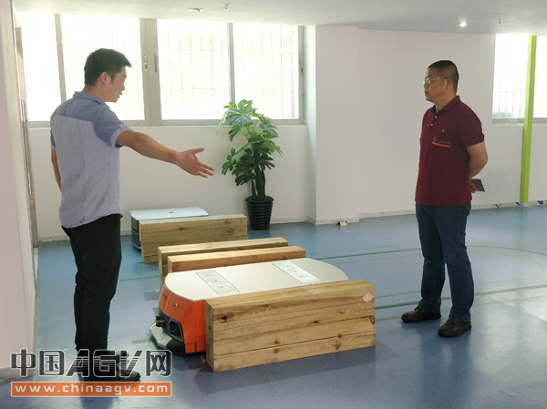 米克力美：打造完美的AGV解决方案