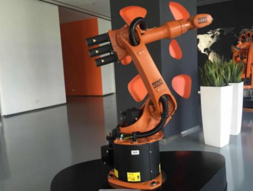 顺德工厂今年四季度投产， 库卡要在2020年前成中国机器人制造第一