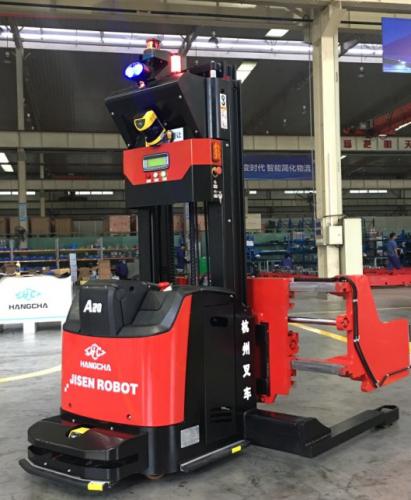 杭叉无人驾驶AGV，又推新品利器