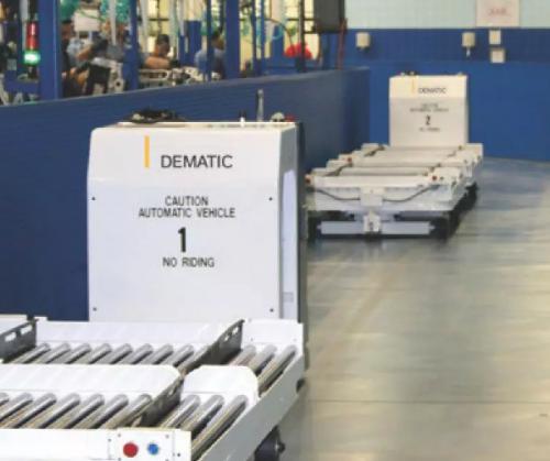 AER公司来往穿梭的德马泰克白衣骑士