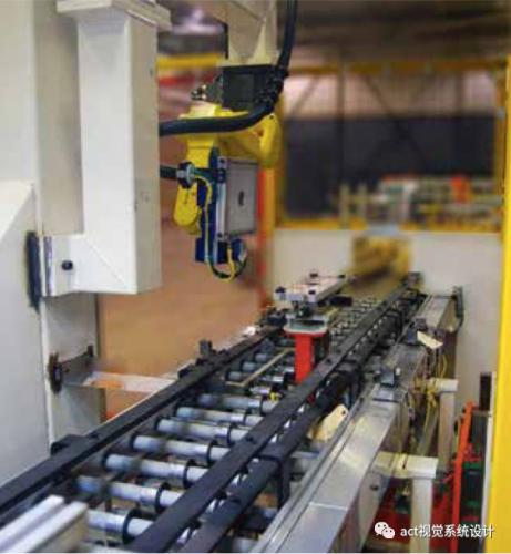 机器人视觉系统： 机器人视觉系统检查发动机缸体表面