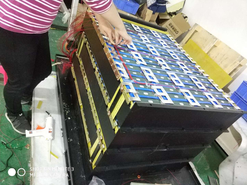 AGV动力锂电池组_中国AGV网(www.chinaagv.com)