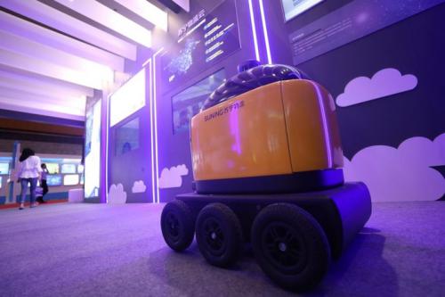 网联新时代，苏宁黑科技带你“穿越”到未来