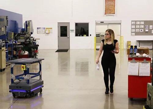 应用案例 | 美国注塑服务商喜提运输自动化 “杀手锏”