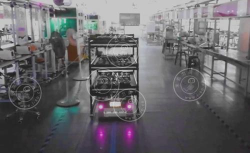 米克力美AGV降低运营成本并优化空间