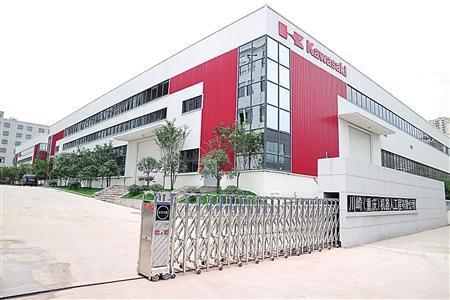 全球四大机器人巨头爱上重庆 扎堆生“宝宝”