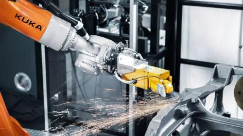  KUKA:打磨细节，自动化修整参差不齐的铸件毛刺