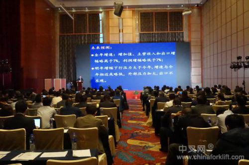 工业机器人快速增长 核心竞争力有待提升