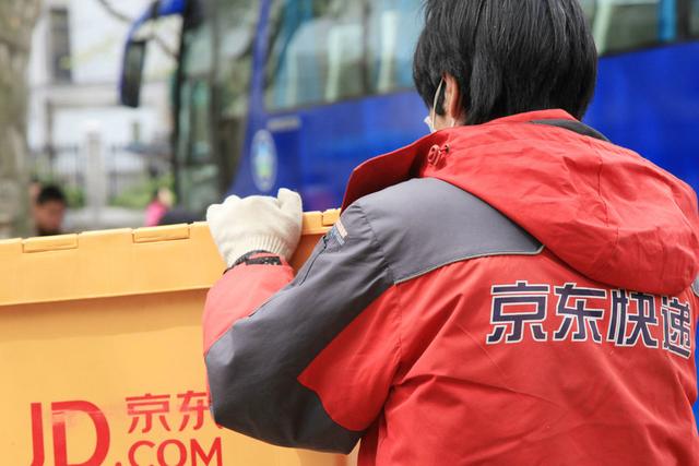 重温沂蒙精神，延续红色有情！山东临工精准扶贫回馈家乡