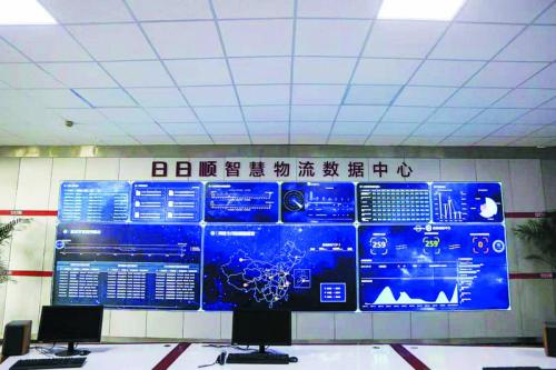 探访国内首个大件物流智能仓：现场只见机器动不闻人语声