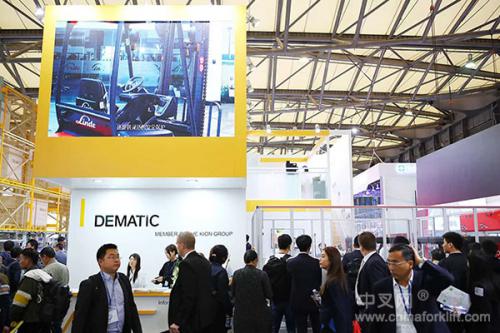 德马泰克地链输送系统引领场内搬运新变革