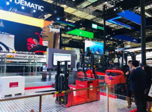 进博会开幕！又见林德红！