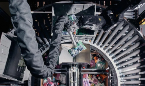 追赶KIVA的物流机器人来了