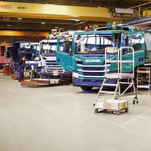 FANUC机器人打破“黑灯工厂”的传说