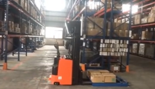 科罗玛特激光叉车系列