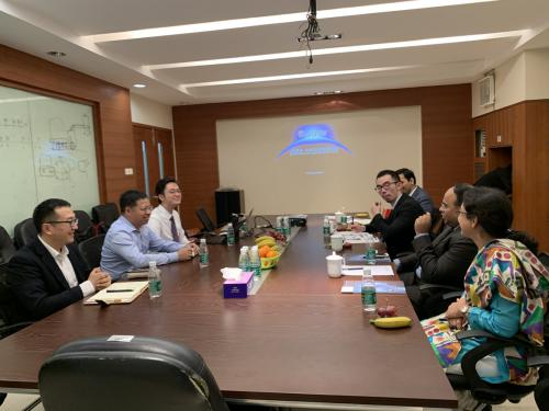 印度驻广州总领事馆总领事来访嘉腾机器人