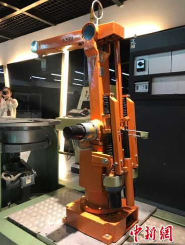 用机器人制造机器人 上海将建ABB全球最先进机器人工厂