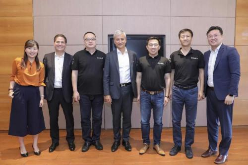 极智嘉与微软合作，以AI创新赋能全球产业升级