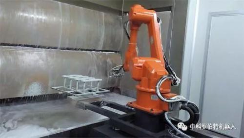 使用喷涂机械手臂的好处有哪些