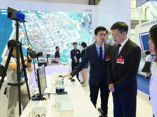 镭神智能亮相2019高交会，激光雷达备受深圳市、区领导关注
