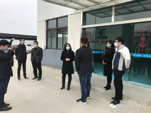 防疫期间，感谢政府领导给予海豚之星的关怀与帮助