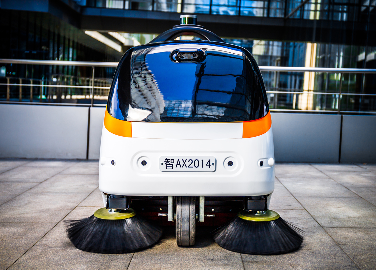 智行者:无人驾驶清扫车-蜗小白_中国AGV网(www.chinaagv.com) 智行者:无人驾驶清扫车-蜗小白_中国AGV网(www.chinaagv.com)