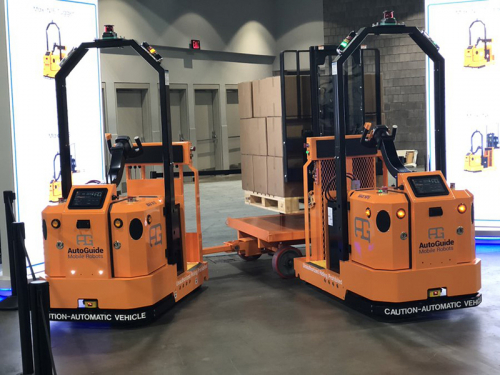 AutoGuideMobileRobots