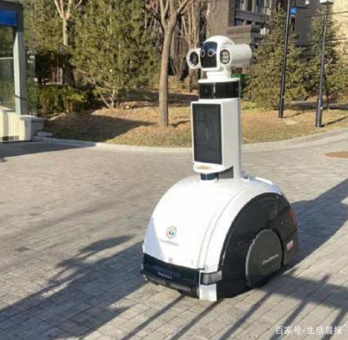 硬核！智能防疫巡检机器人在太原一社区上岗