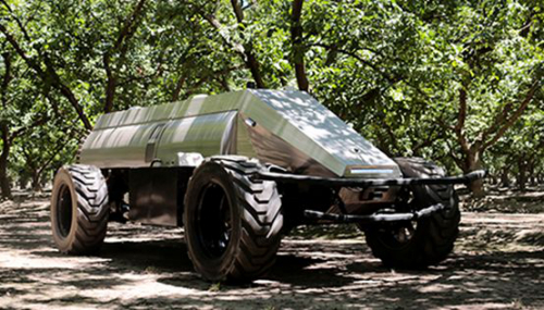 世界上第一台也是唯一的自主式果园喷雾机GUSS