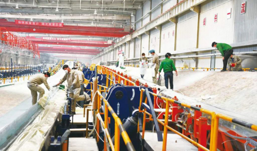 复合机器人（麦克纳姆轮AGV+机械臂）在风能叶片搬运打磨领域的应用