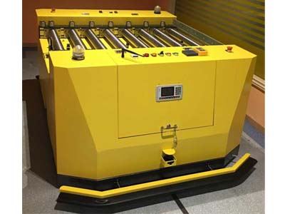 双向背负辊筒式AGV_中国AGV网(www.chinaagv.com) 双向背负辊筒式AGV_中国AGV网(www.chinaagv.com)