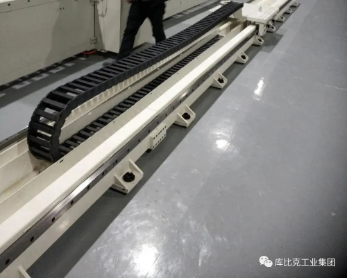 【视频】机器人第七轴的基本组成