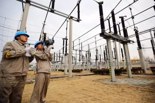 立得巡检机器人改变传统巡检模式