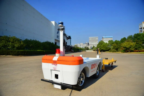 立得空间“运霸”物流机器人